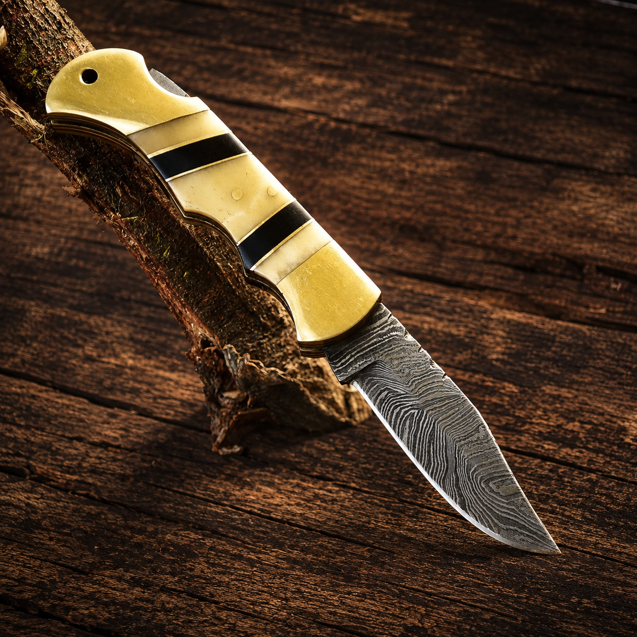 Handcrafted Damascus Steel Folding Utility Knife – Premium EDC Outdoor Essential with Camel Bone & Brass Handle