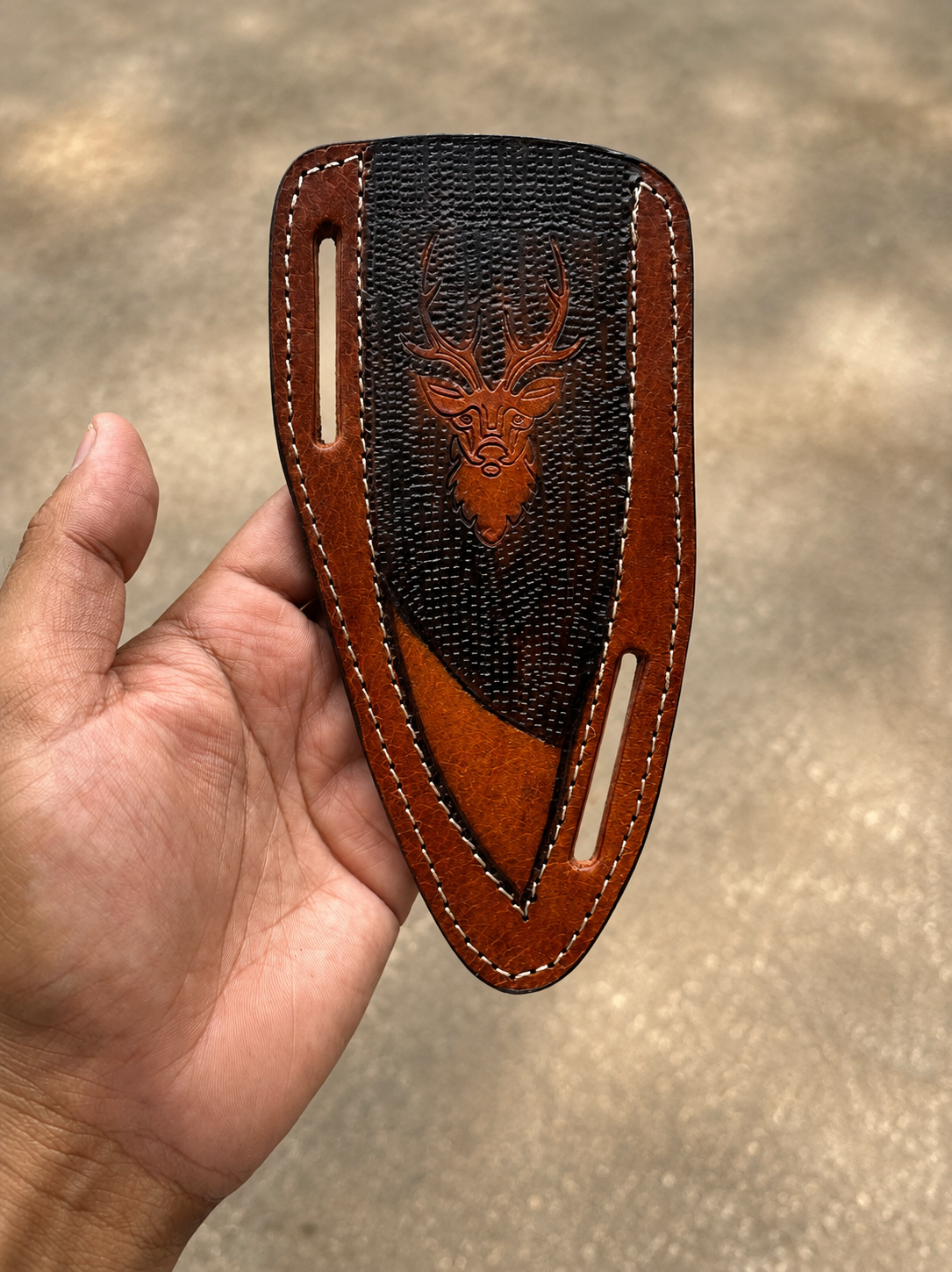 Stag Ridge Horizontal Leather Sheath – Hand Engraved Fixed Blade Belt Cover