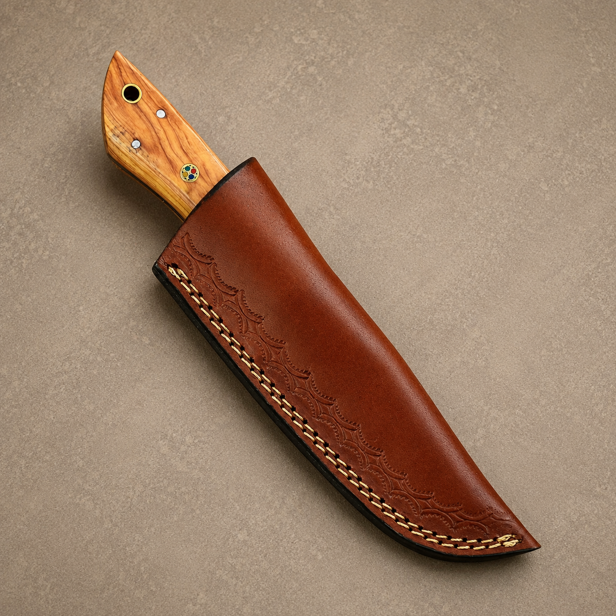 Trail Master Damascus Steel Utility Knife – 512 Layer Hand Forged Blade with Wood Handle & Leather Sheath