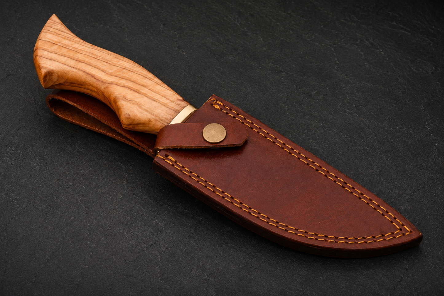 Timber Crown Damascus Steel Utility Knife – 512 Layer Hand Forged Fixed Blade with Wood Handle, Brass Guard & Leather Sheath
