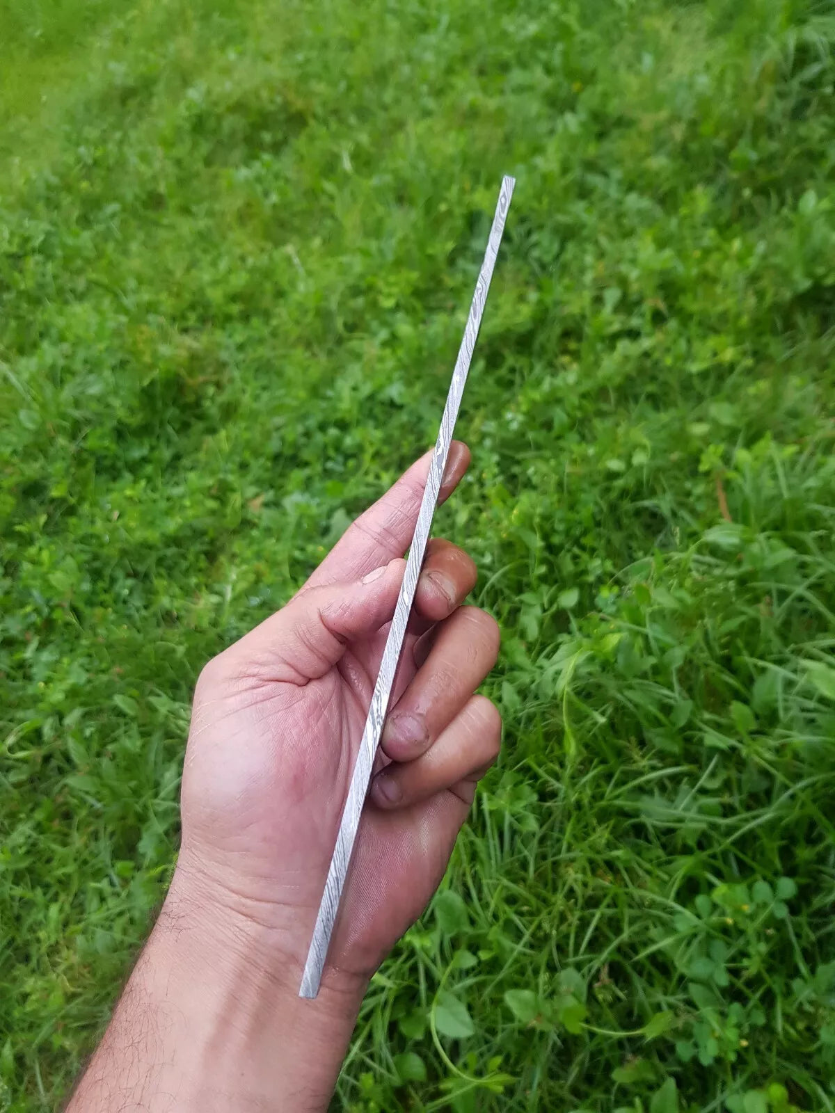 HAND FORGED DAMASCUS STEEL BILLET BAR TWIST PATTERN