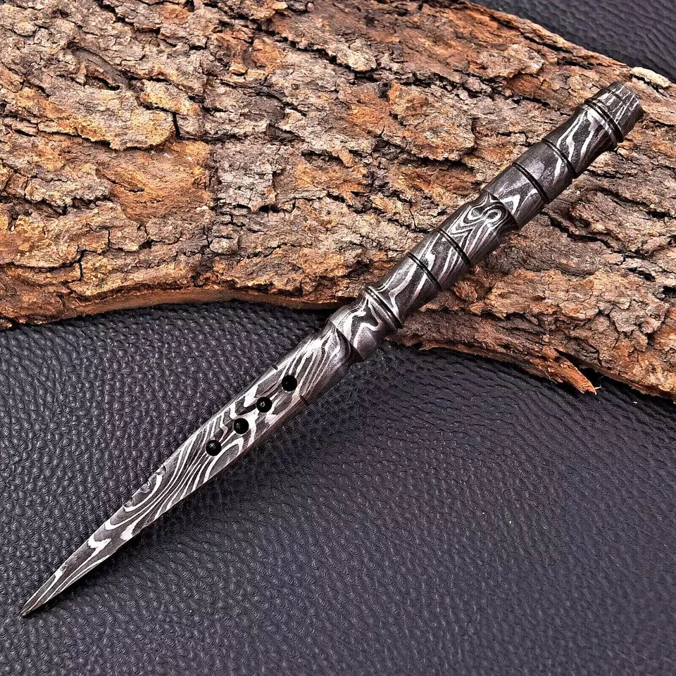 Custom Hand Made Tri Edge Dagger Knife Hand Forged Damascus Steel Kris Blade