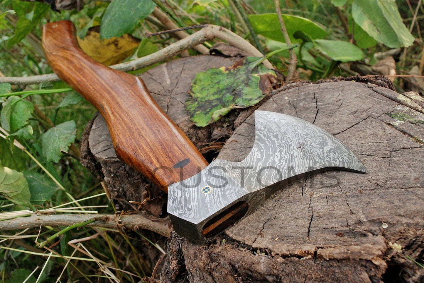 HAND MADE DAMASCUS STEEL TOMAHAWK, HATCHET, AXE ,INTEGRAL, AXE