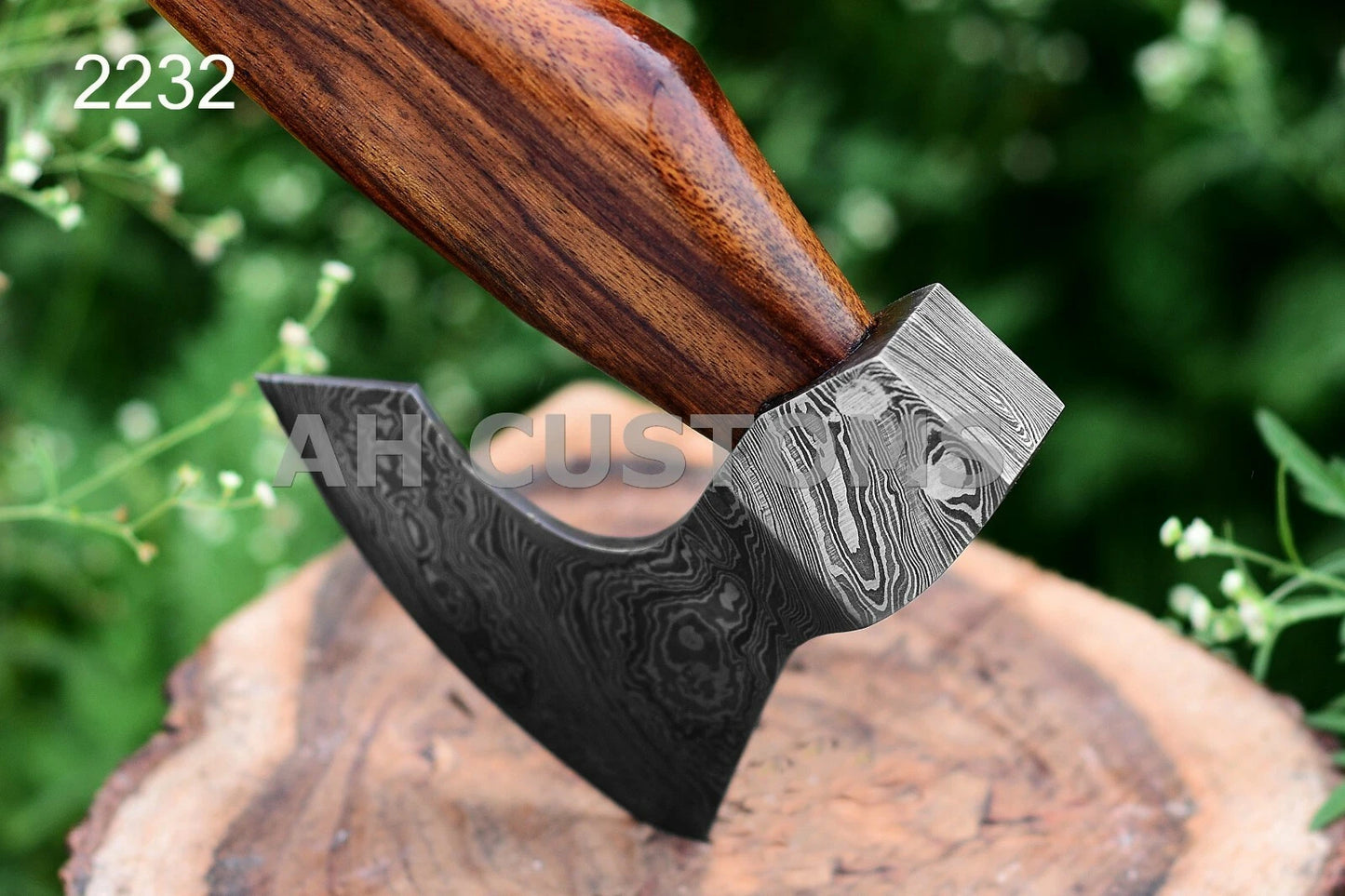 HANDMADE FORGED DAMASCUS STEEL TOMAHAWK, HATCHET, AXE ,INTEGRAL