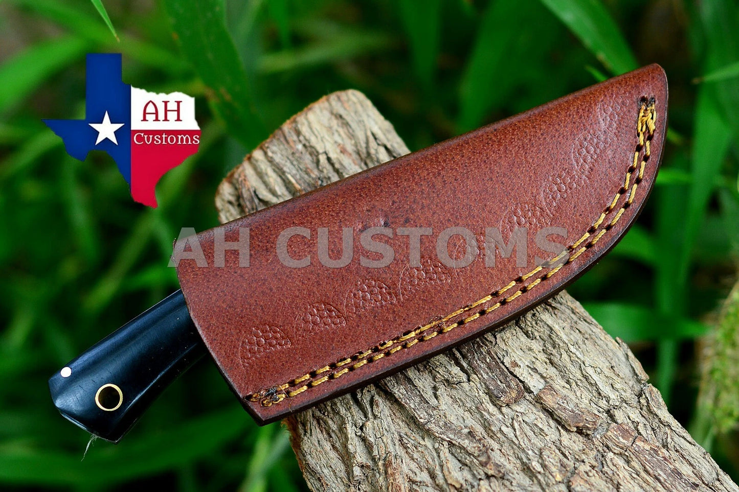 Hand Forged Damascus Steel Skinner Style Fixed Blade Knife with Wood & Horn Handle – 512 Layers Compact EDC Knife with Leather Sheath
