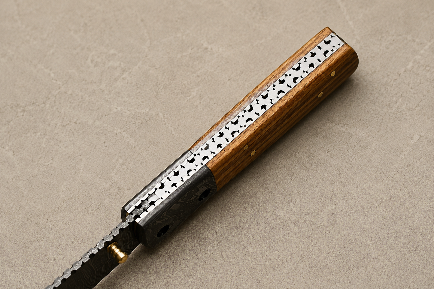 Olive Trail Damascus Folding Knife – 512 Layer Hand Forged Steel with Olive Wood Handle & Leather Sheath