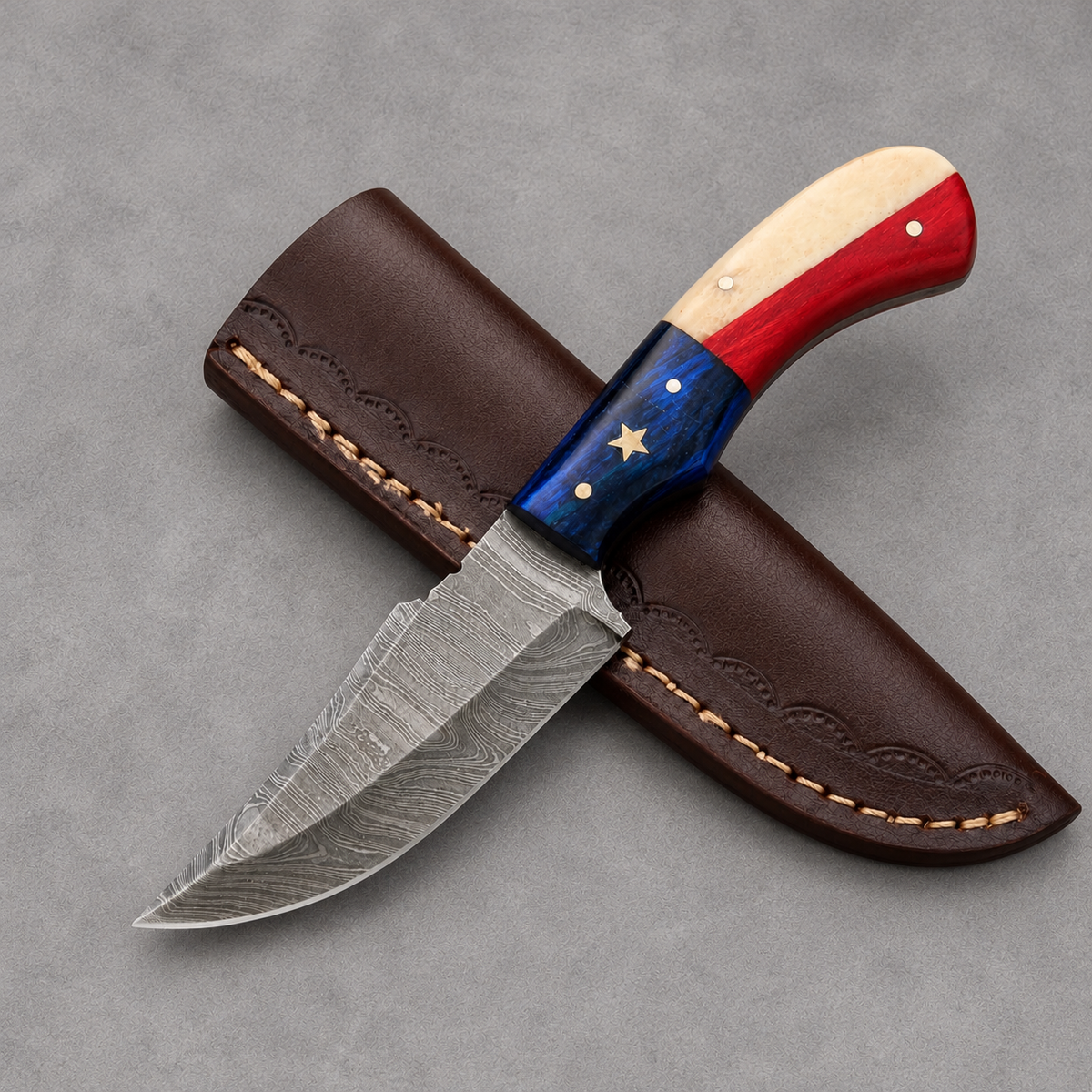 Heritage Twist Damascus Steel Knife – 512-Layer Blade, Wood Handle & Leather Sheath