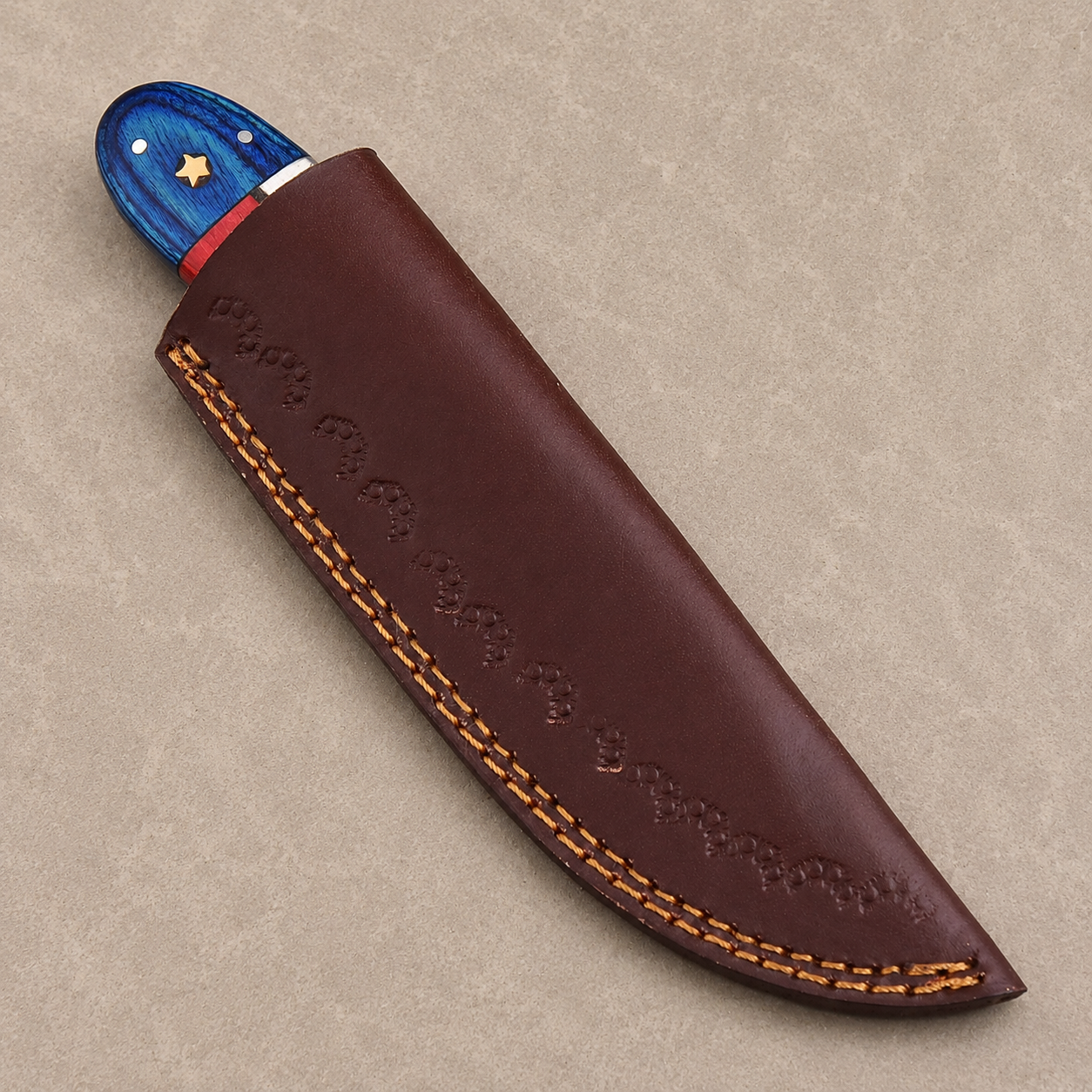 Lone Republic Damascus Knife – 512-Layer Hand Forged Fixed Blade with Texas Flag Bone & Wood Handle, Genuine Leather Sheath