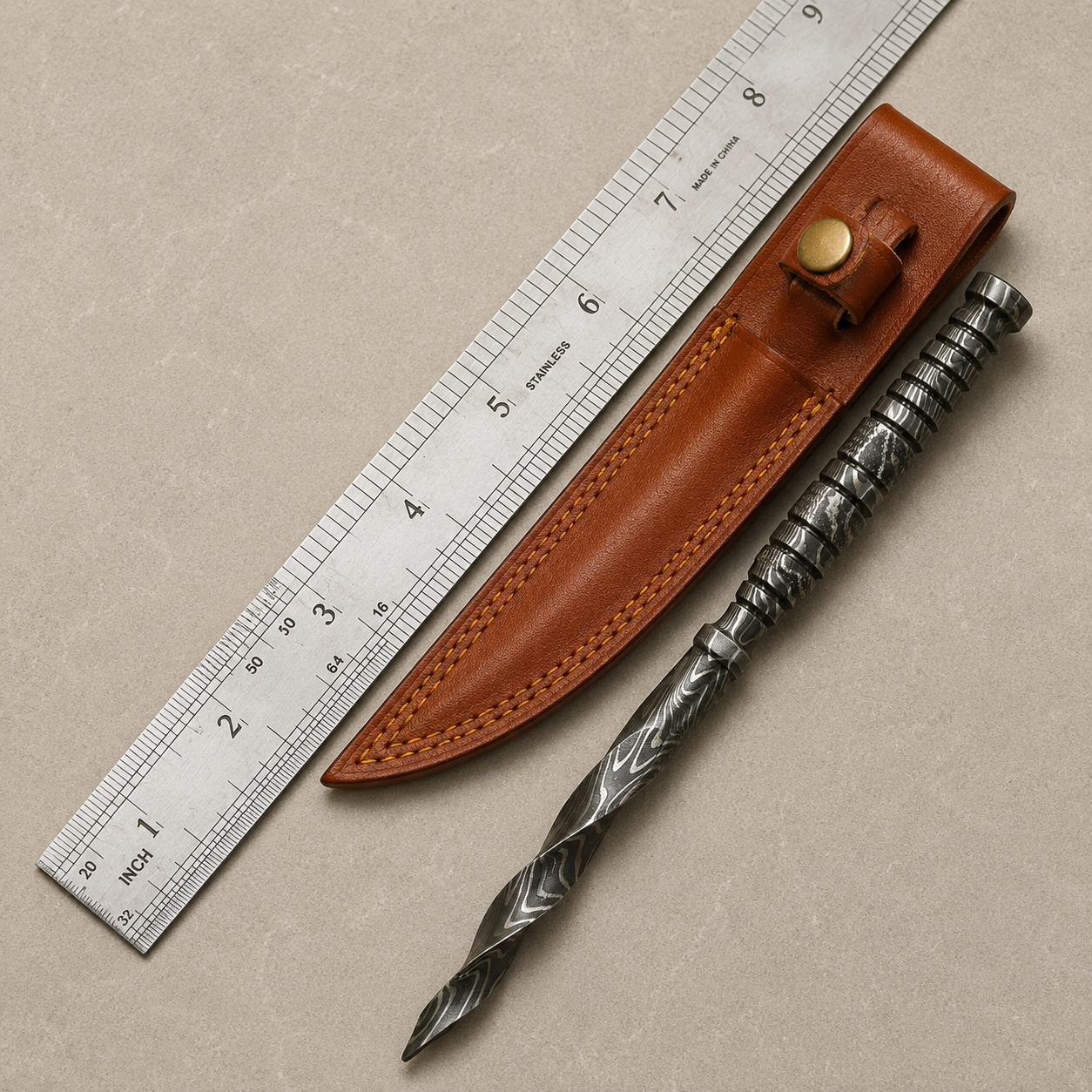 Wave Crest Damascus Steel Knife – 512 Layer Hand Forged Twist Pattern Blade with Leather Sheath