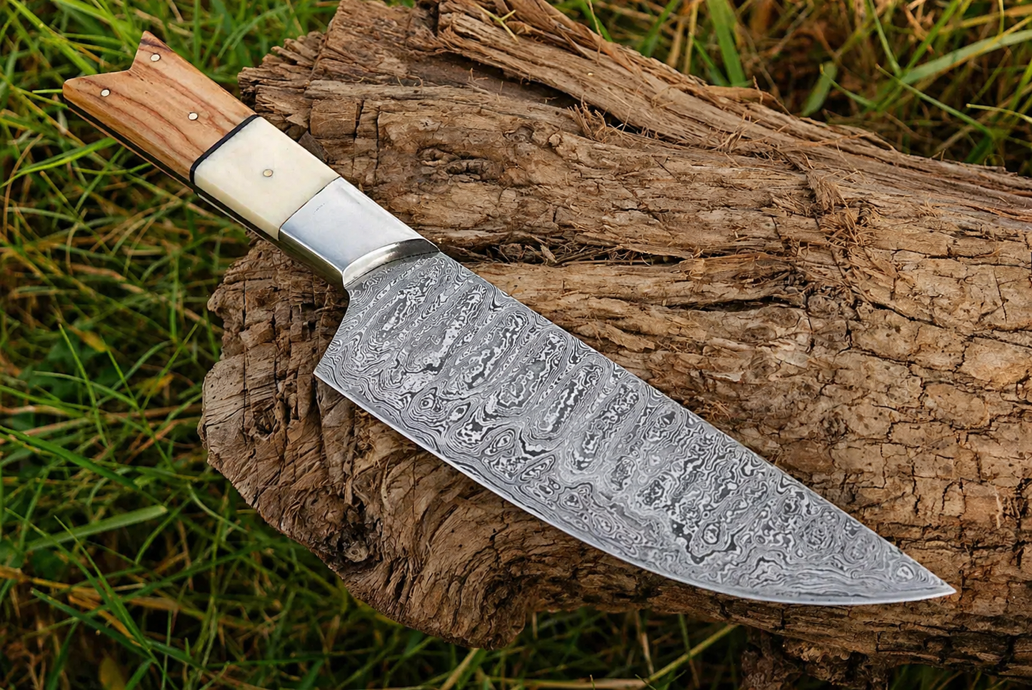 Damascus Steel Chef Knife – 8” Blade with Camel Bone & Olive Wood Handle | 512 Layers