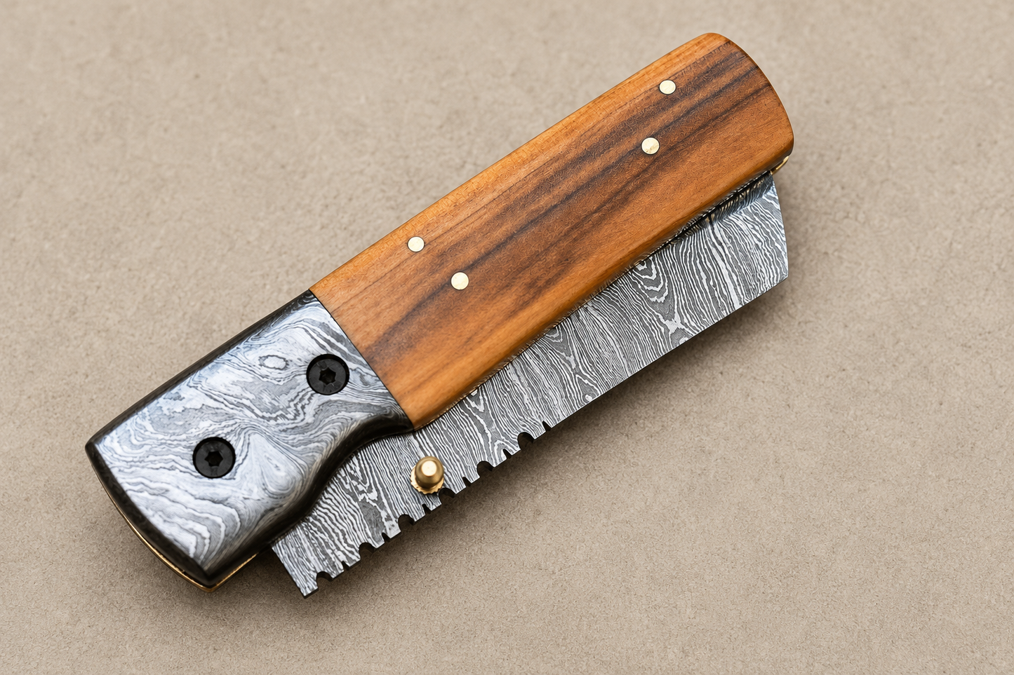 Olive Trail Damascus Folding Knife – 512 Layer Hand Forged Steel with Olive Wood Handle & Leather Sheath