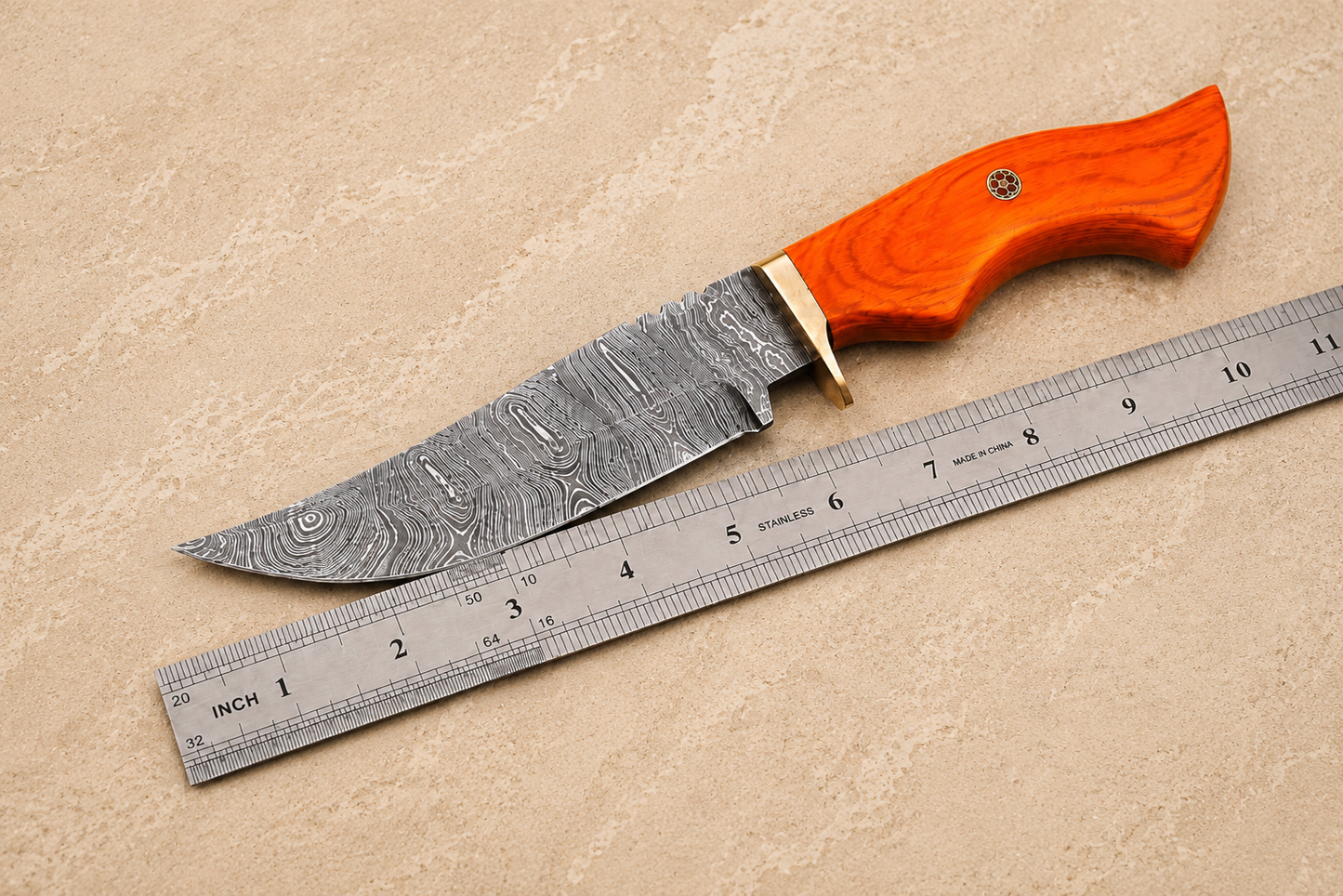 Timber Guard Damascus Steel Utility Knife – 512 Layer Hand Forged Fixed Blade with Stained Wood Handle, Brass Guard & Leather Sheath