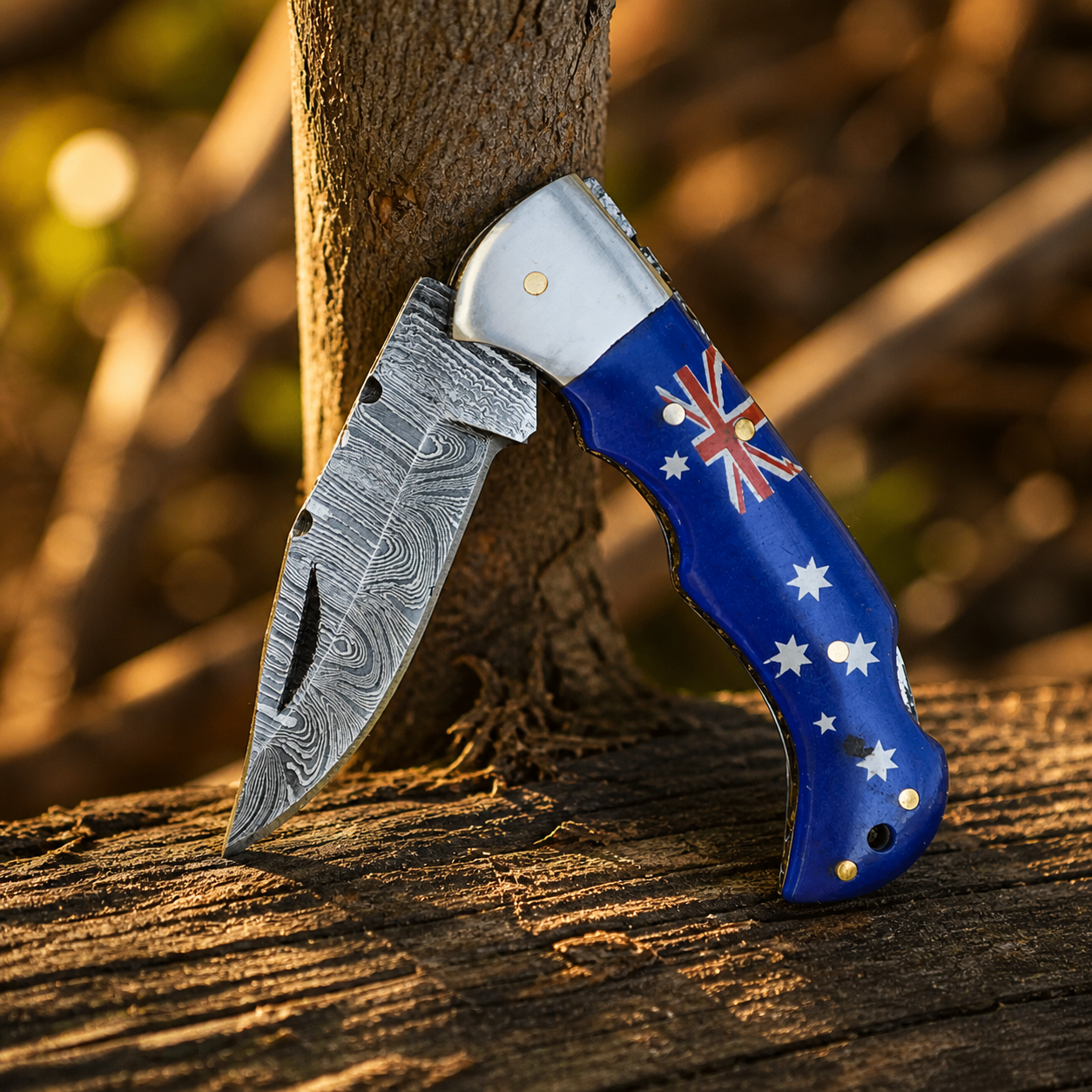 Hand Forged Damascus Steel Folding Knife – 4” Pocket Knife with Flag Handle & Leather Sheath (512 Layers)