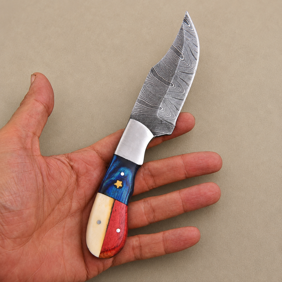 Damascus Steel Fixed Blade Knife with Texas Flag Color Bone & Pakka Wood Handle, Genuine Leather Sheath