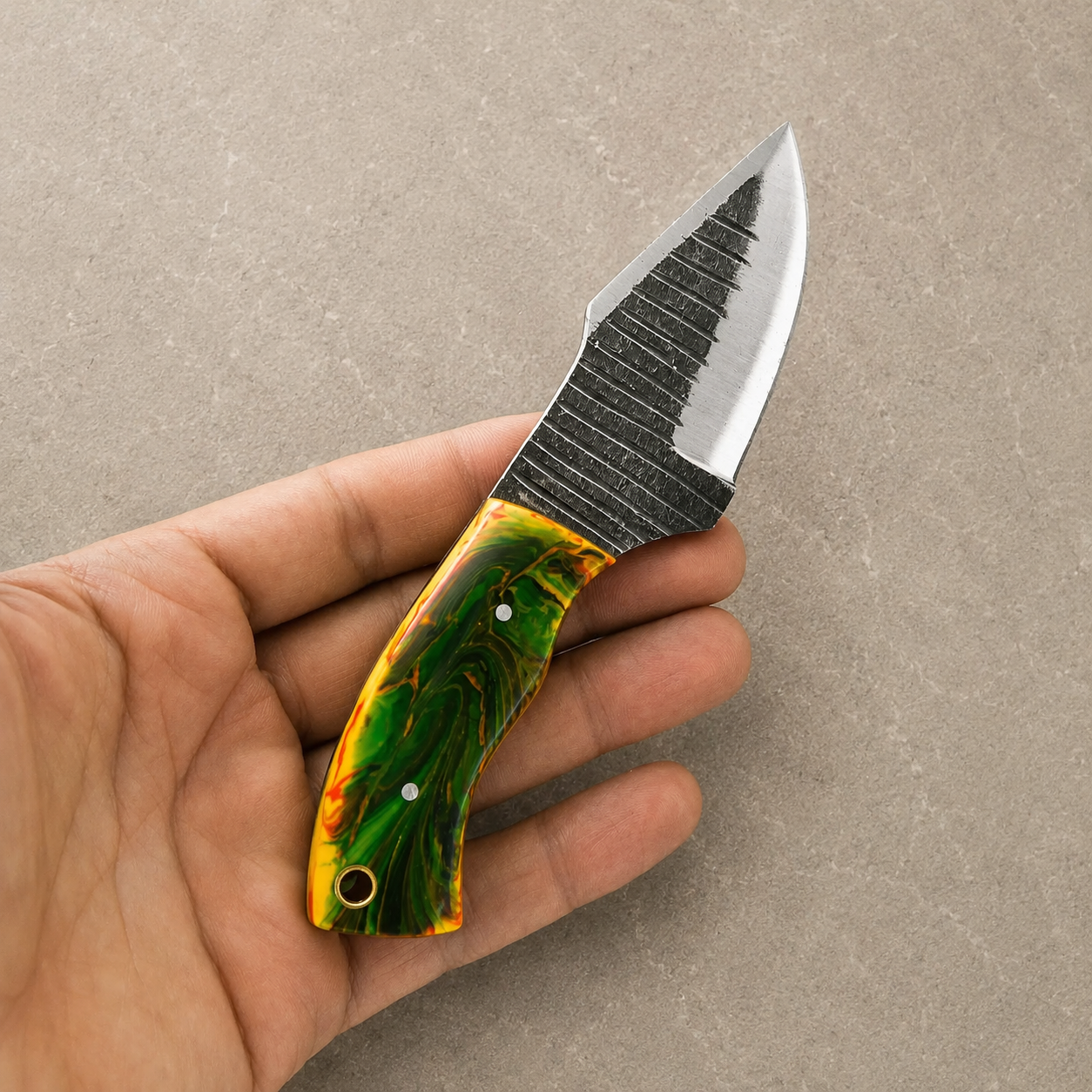 Carbon Ridge 1095 Steel Utility Knife – 6" Hand Forged Fixed Blade with Resin Handle & Leather Sheath