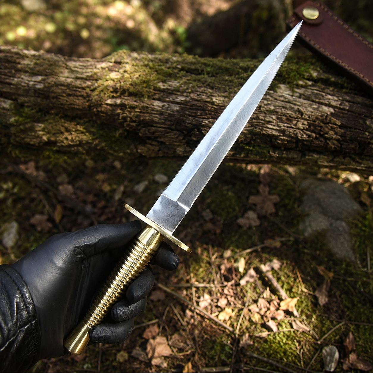 Vintage Style D2 Steel Fixed Blade Utility Knife – Brass Handle Collector Edition with Leather Sheath