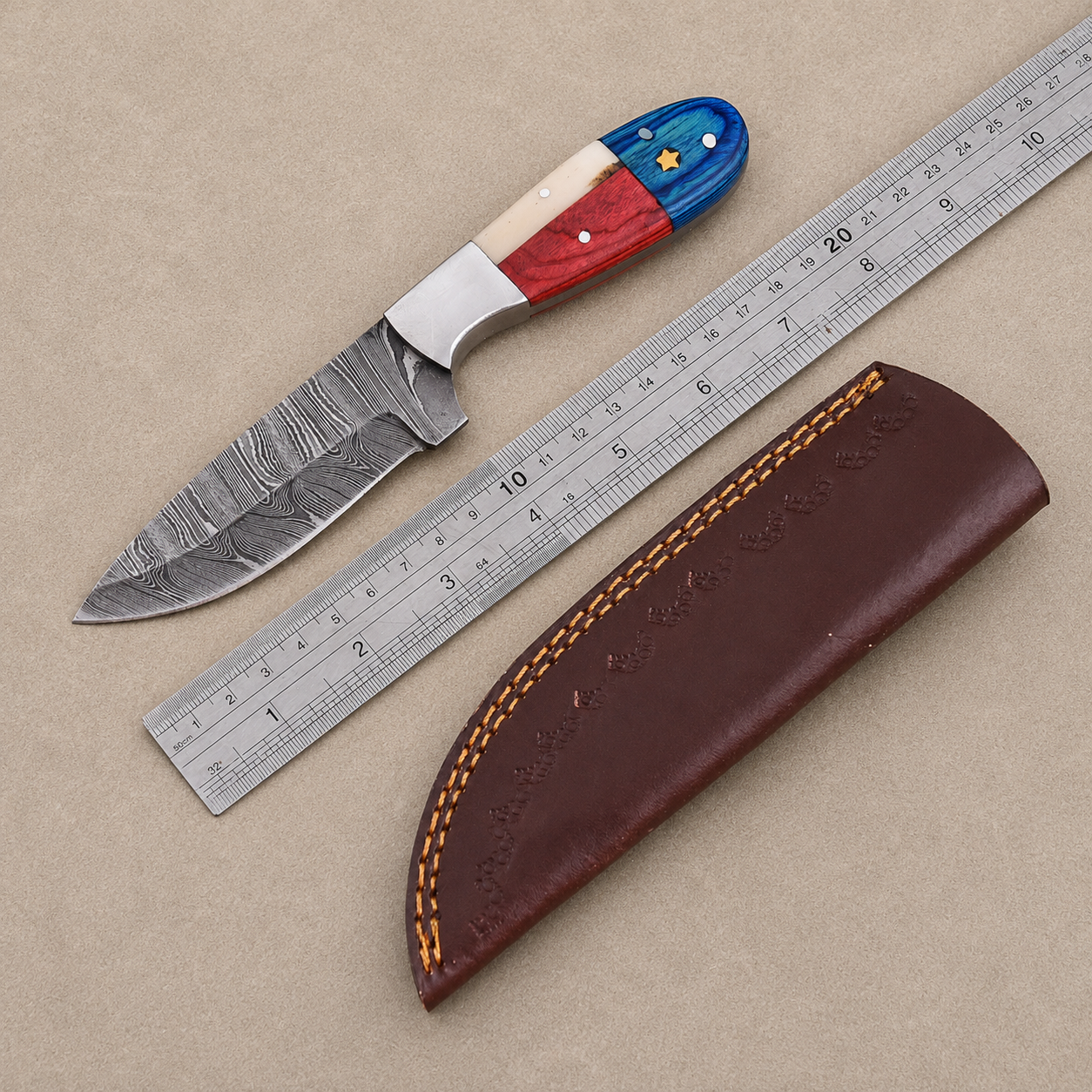 Lone Republic Damascus Knife – 512-Layer Hand Forged Fixed Blade with Texas Flag Bone & Wood Handle, Genuine Leather Sheath