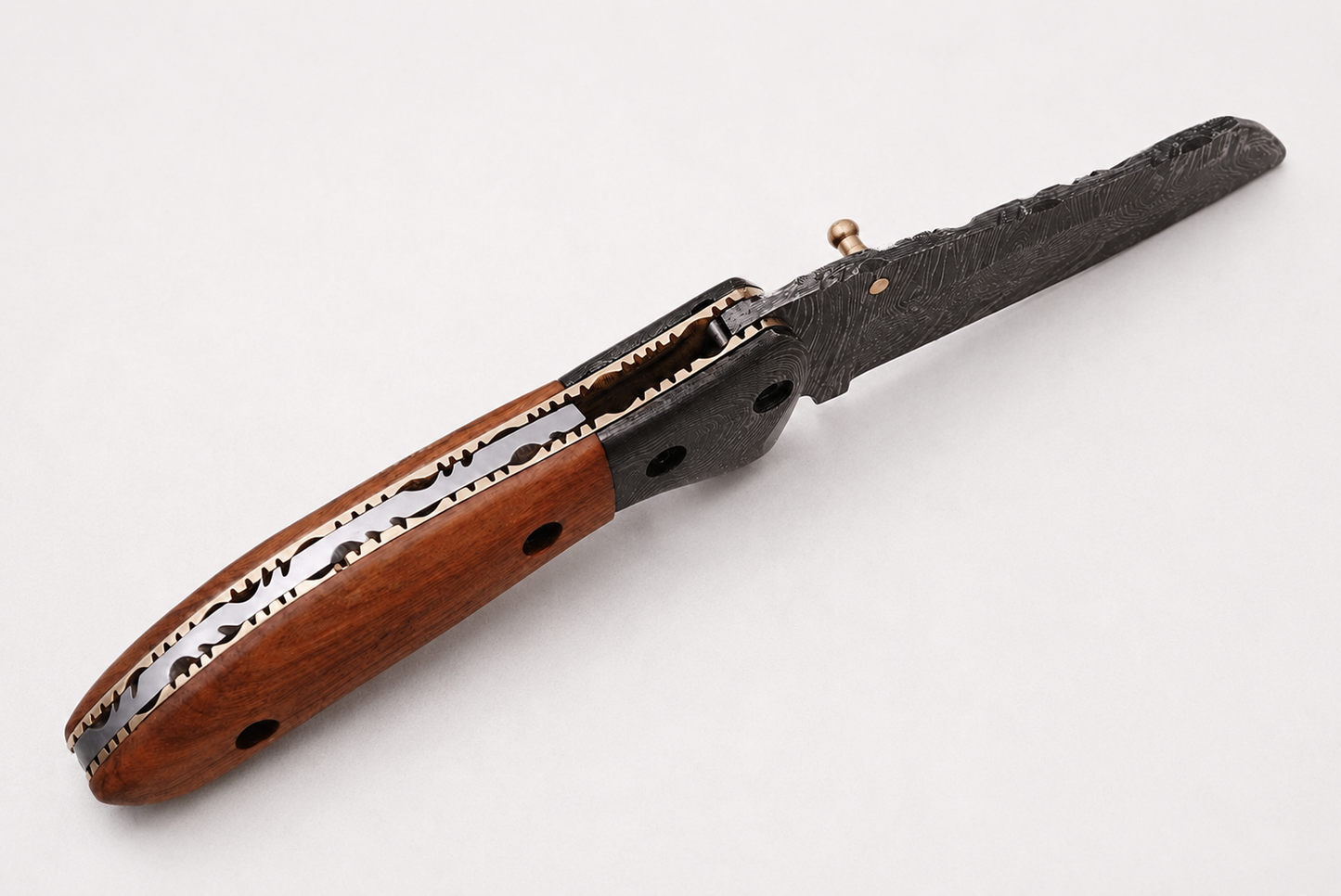 Handmade 512-Layer Damascus Steel Folding Utility Knife with Olive Wood Handle & Leather Sheath