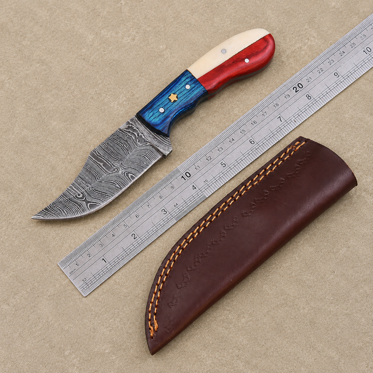 Republic Forge Damascus Steel Knife – 512-Layer Hand Forged Fixed Blade with Texas Flag Bone & Wood Handle, Leather Sheath