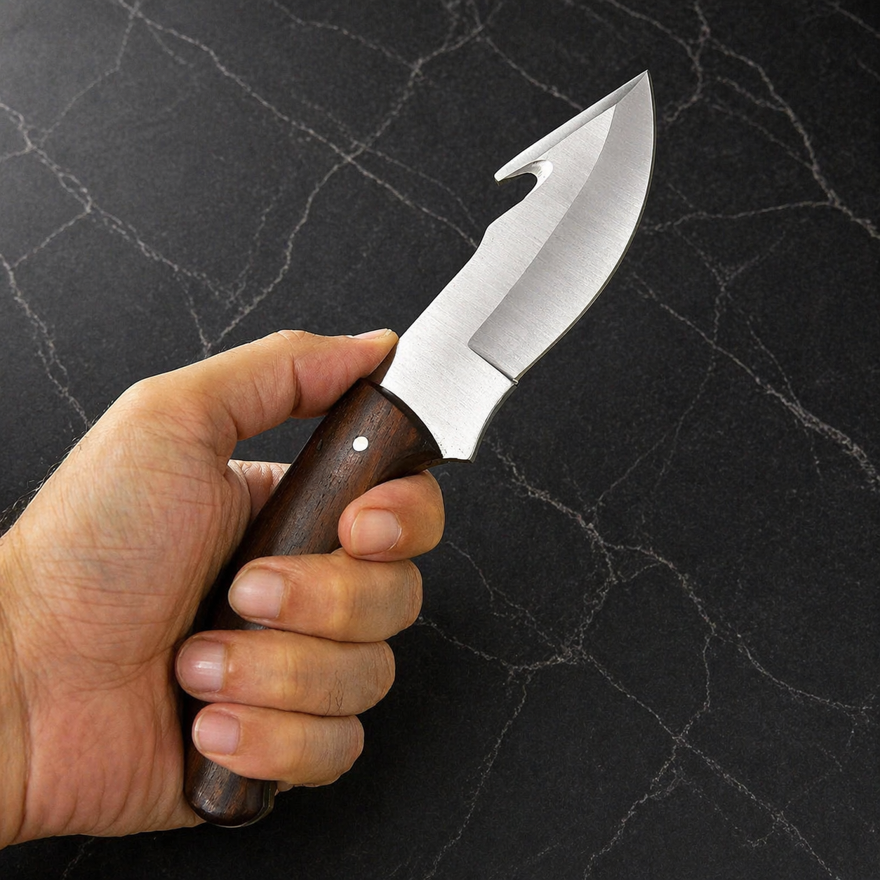 Custom Handmade D2 Steel Skinner Style Fixed Blade Knife with Gut Hook & Leather Sheath – Full Tang Outdoor & EDC Knife