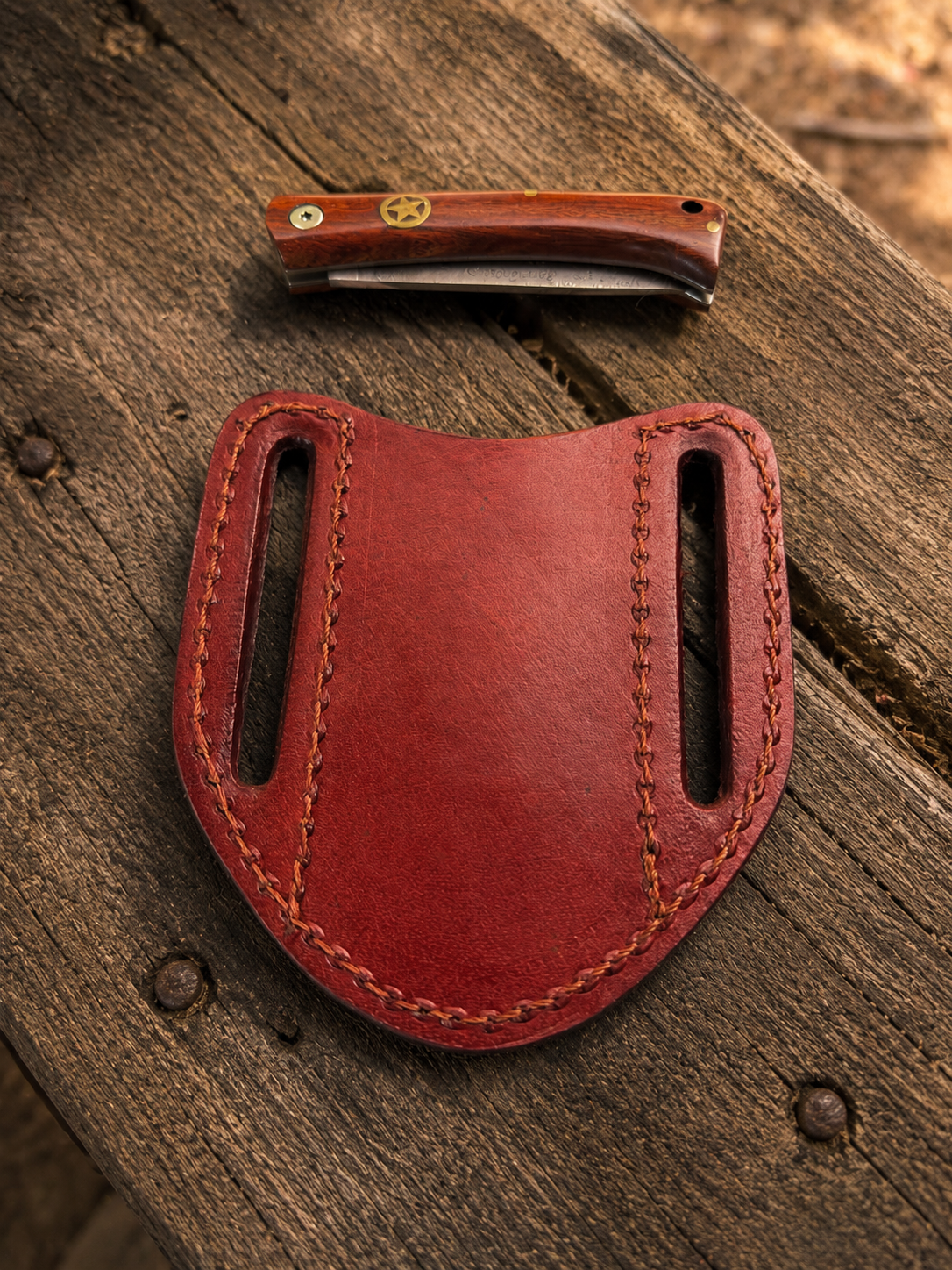 Handmade Genuine Leather Horizontal Belt Pouch – Engraved Universal Tool Holder