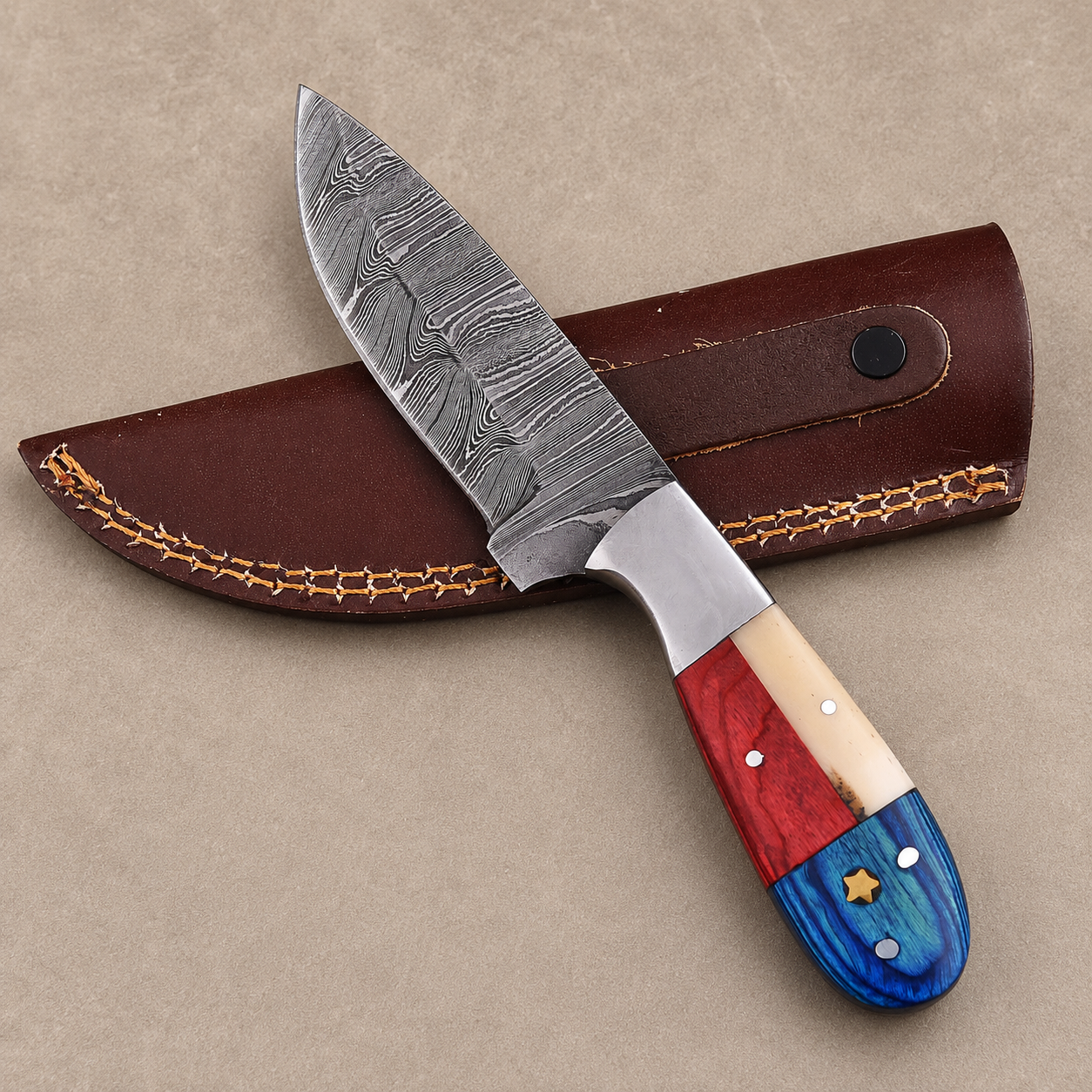 Lone Republic Damascus Knife – 512-Layer Hand Forged Fixed Blade with Texas Flag Bone & Wood Handle, Genuine Leather Sheath