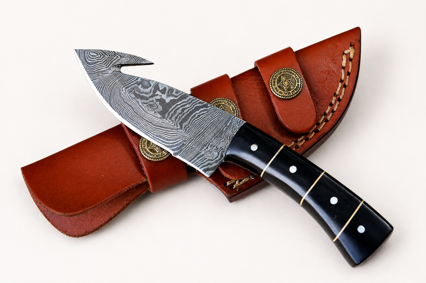 Heritage Damascus Steel Knife – 512 Layer Hand Forged Blade with Buffalo Horn Handle & Leather Sheath