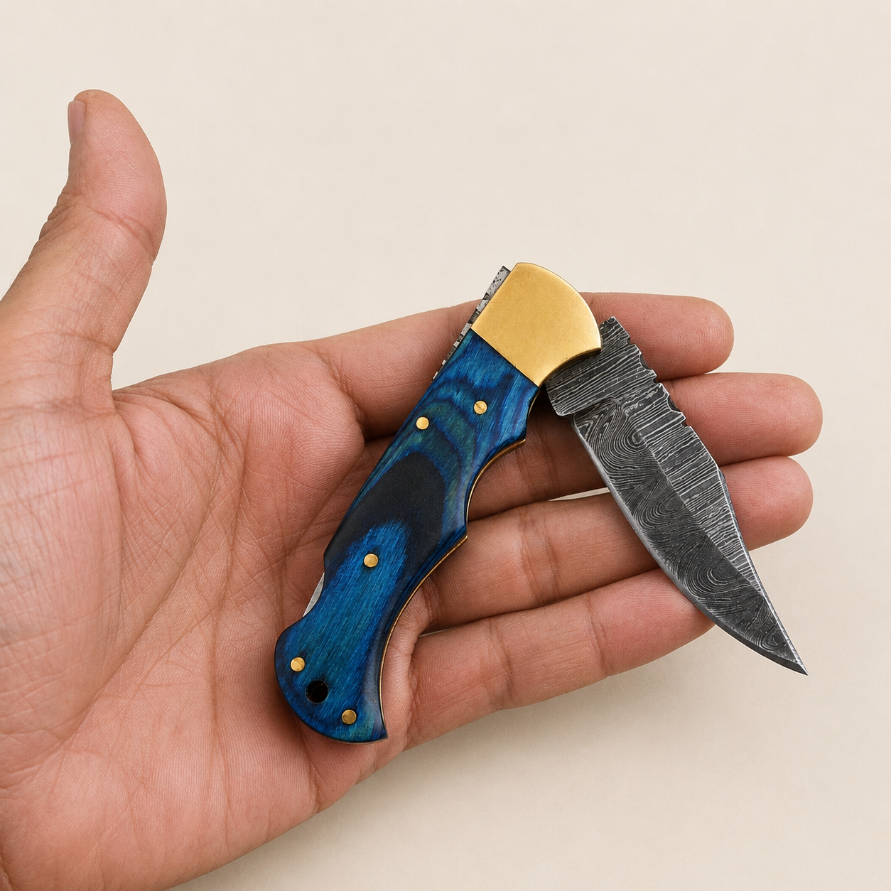 Sapphire Folding Knife – Premium Blue Pakka Wood & Back Lock