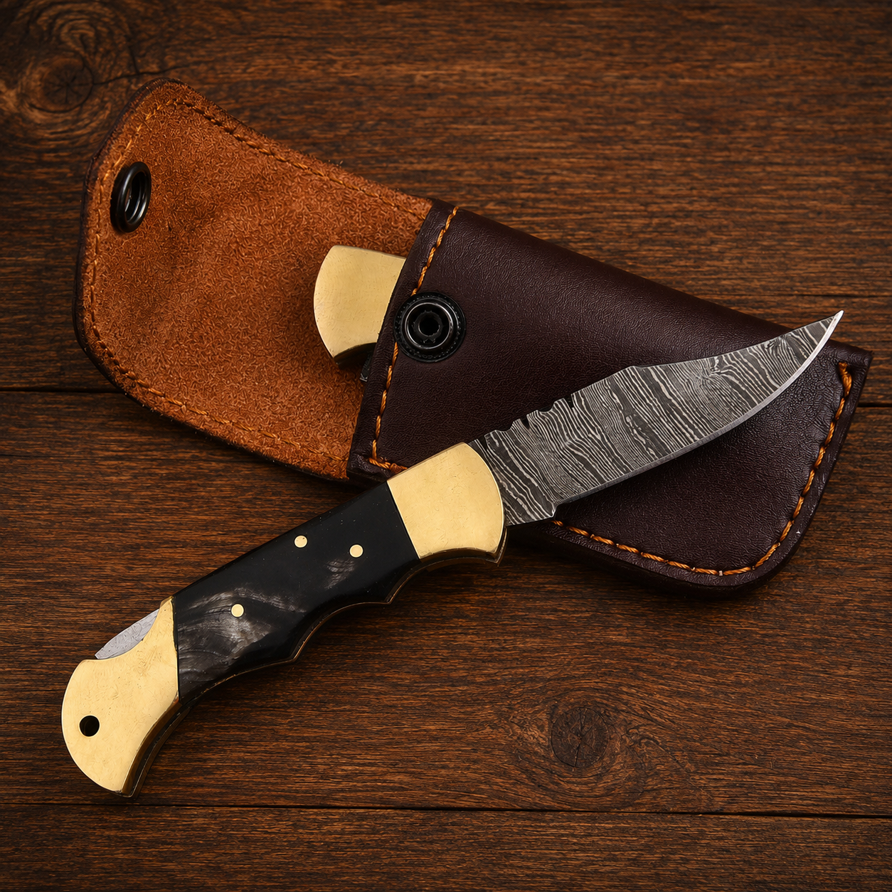 Heritage Damascus Folding Knife – Black Bull Horn Handle, Brass Bolster & Leather Sheath