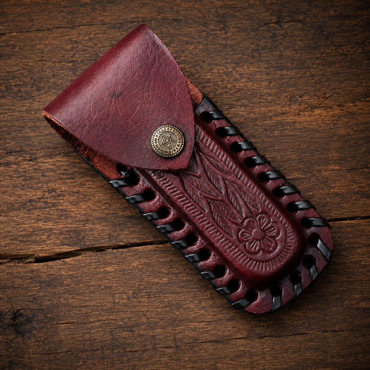 Handmade Leather Folding Utility Knife Sheath – Hand Engraved Universal EDC Belt Holder 5.5 Inch