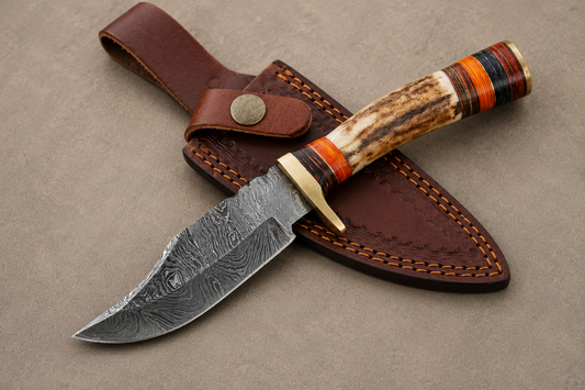 Heritage Stag Damascus Steel Knife – 512 Layer Hand Forged Blade with Stag Handle & Leather Sheath