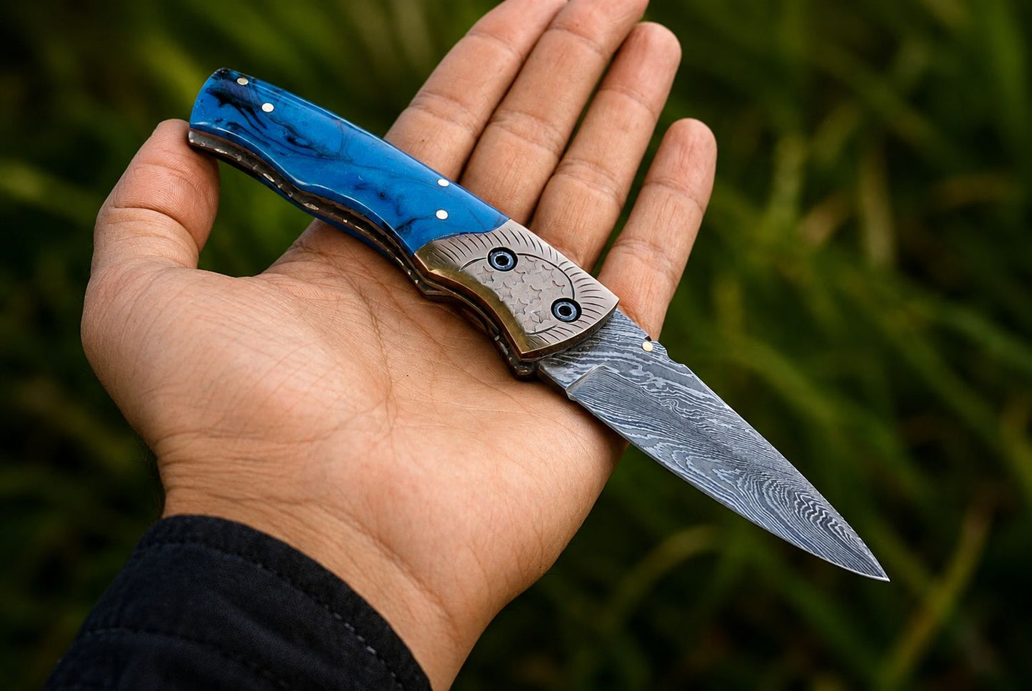 Handcrafted 512-Layer Damascus Steel Folding Utility Knife with Resin & Copper Handle – Premium EDC with Leather Sheath