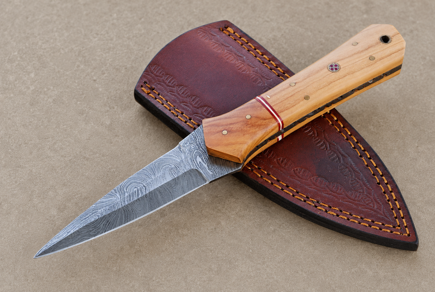 Olive Ridge Damascus Steel Knife – 512 Layer Hand Forged Blade with Olive Wood Handle & Leather Sheath