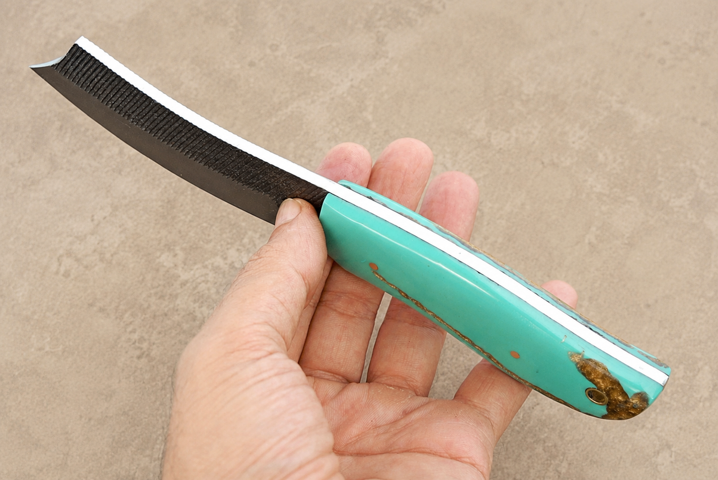 Frontier Forge High Carbon Steel Utility Knife – 9" Hand Forged Fixed Blade with Resin Handle & Engraved Leather Sheath
