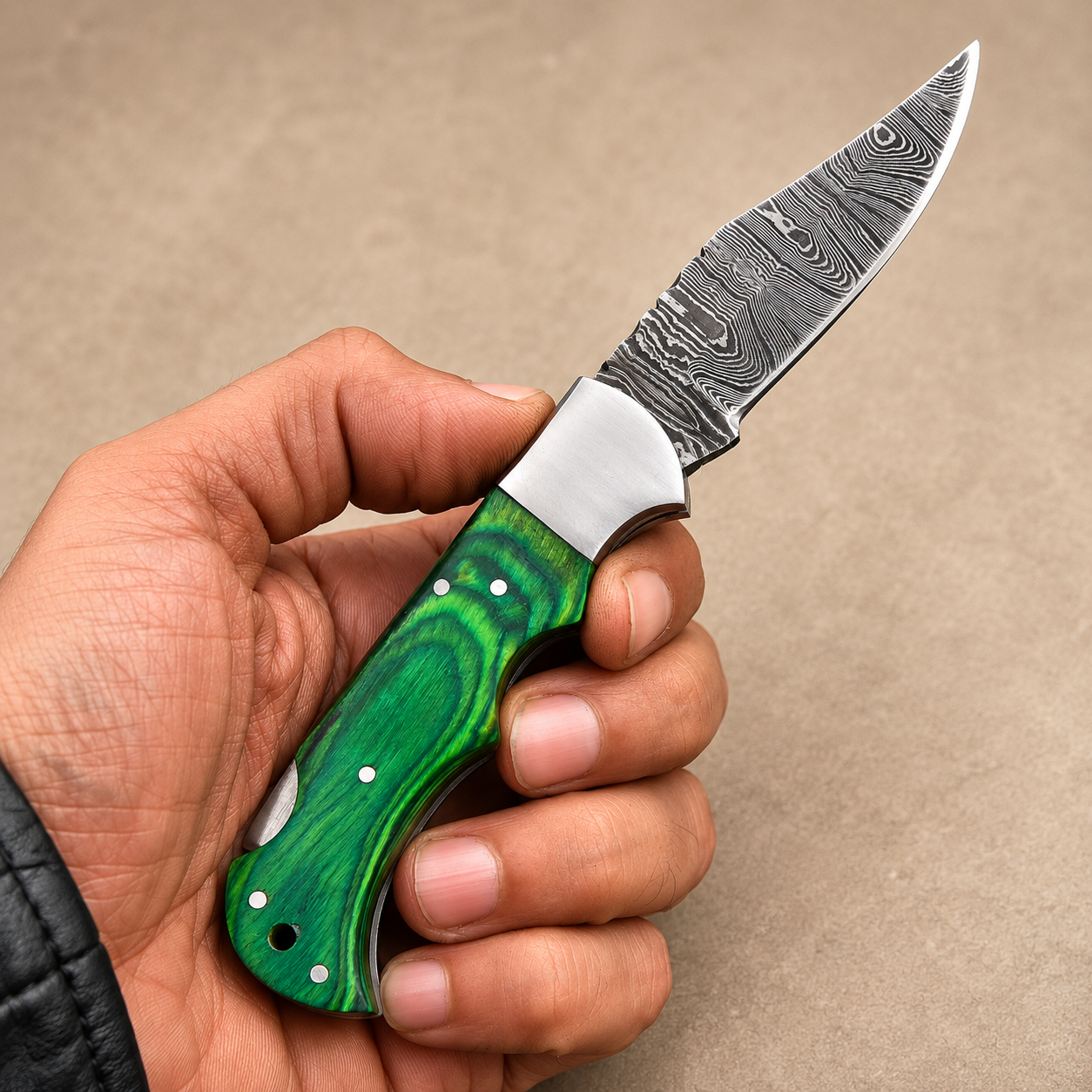 Artisan Folding Damascus Steel Knife – Premium Wood Handle | Steel Bolster |Green Handle| Classic Lock back