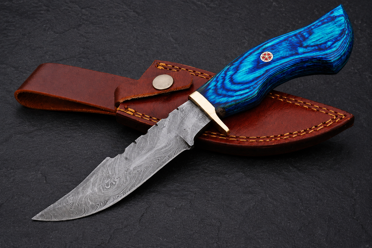 Woodland Elite Damascus Steel Utility Knife – 512 Layer Hand Forged Fixed Blade with Stained Wood Handle, Brass Guard & Leather Sheath