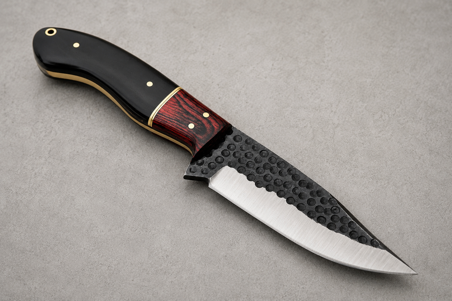 Iron Ridge Carbon Steel Knife – Bull Horn & Wood Handle with Leather Sheath