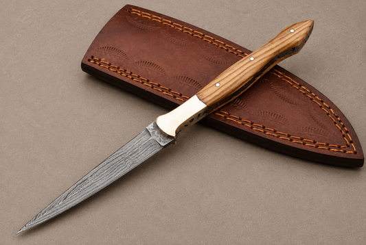 Olive Crest Damascus Steel Knife – 512 Layer Hand Forged Blade with Olive Wood Handle, Brass Bolster & Leather Sheath