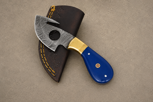 Compact Damascus Steel Fixed Blade Utility Knife – 512 Layer Hand Forged with Resin Handle, Brass Bolster & Leather Sheath