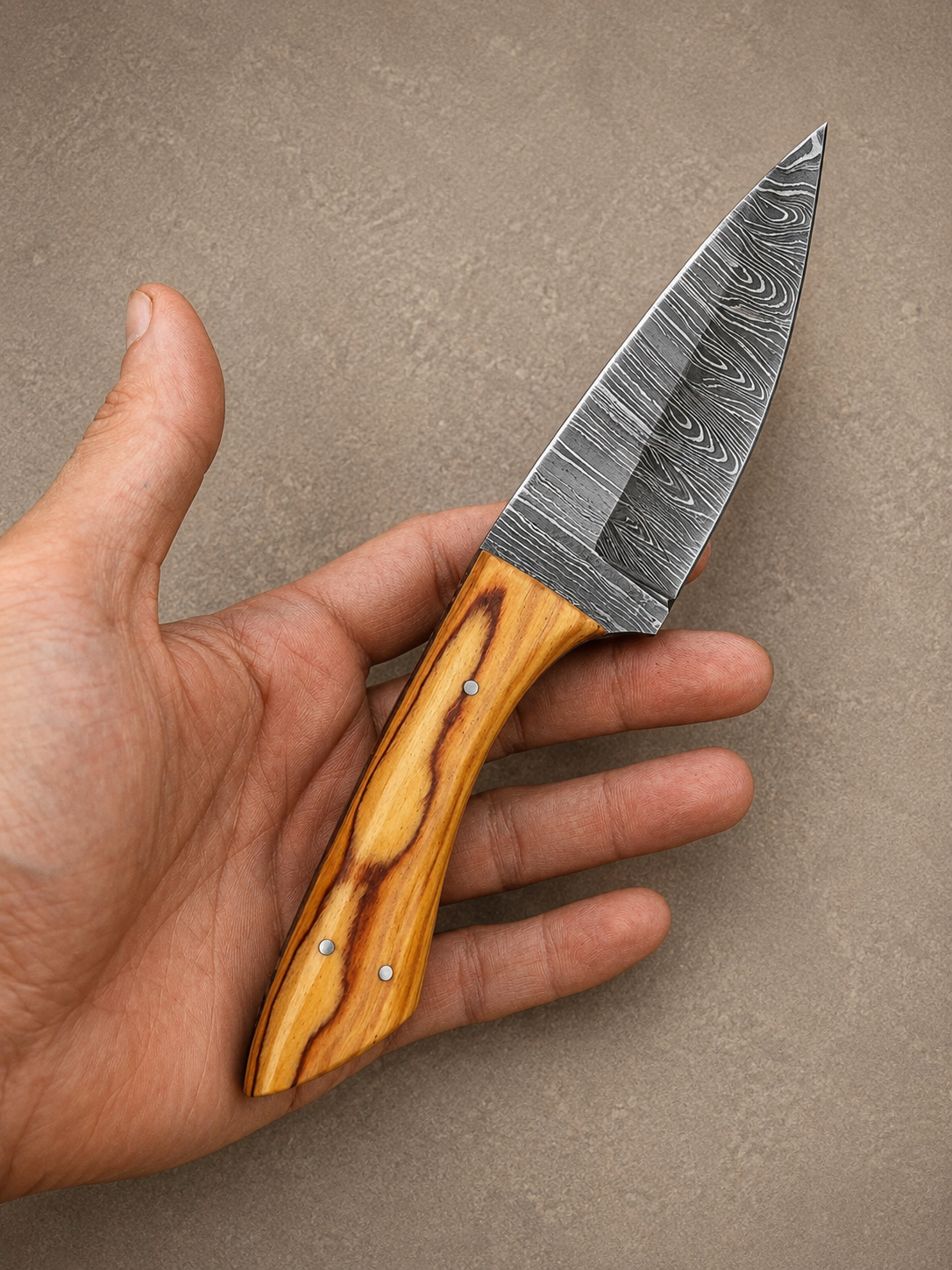 Trail Master Damascus Steel Utility Knife – 512 Layer Hand Forged Blade with Wood Handle & Leather Sheath