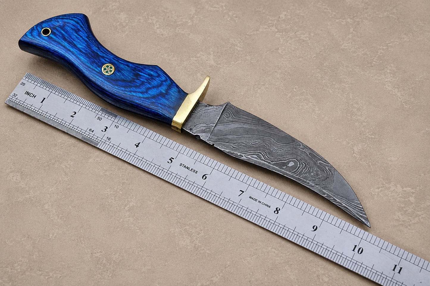 Timber Guard Damascus Steel Utility Knife – 512 Layer Hand Forged Blade with Stained Wood Handle, Brass Guard & Leather Sheath