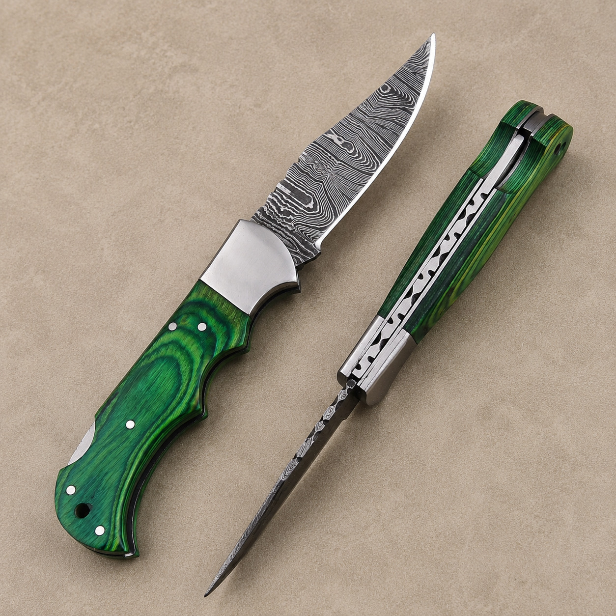 Artisan Folding Damascus Steel Knife – Premium Wood Handle | Steel Bolster |Green Handle| Classic Lock back