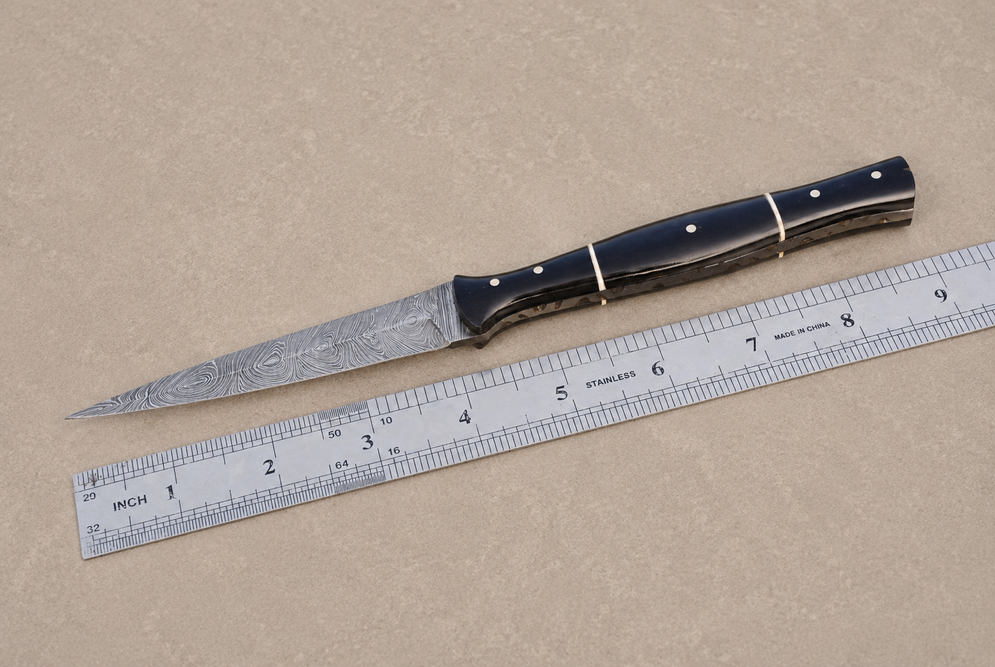 Black Horn Damascus Steel Knife – 512 Layer Hand Forged Blade with Buffalo Horn Handle & Leather Sheath