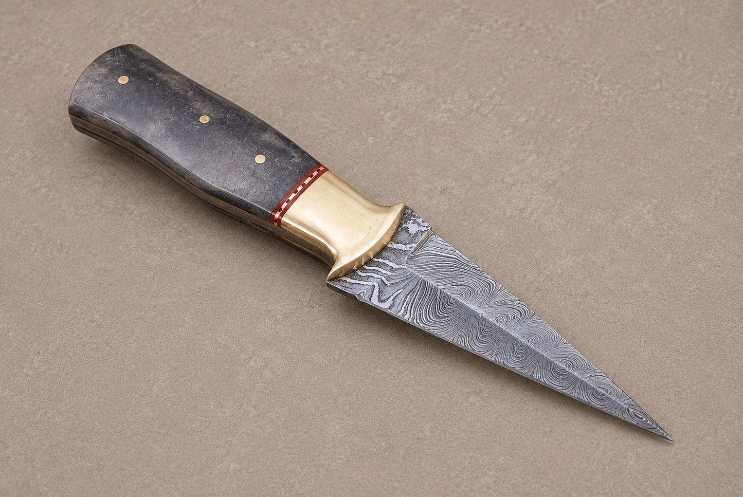 Desert Forge Damascus Steel Knife – 512 Layer Hand Forged Blade with Camel Bone & Brass Handle and Leather Sheath