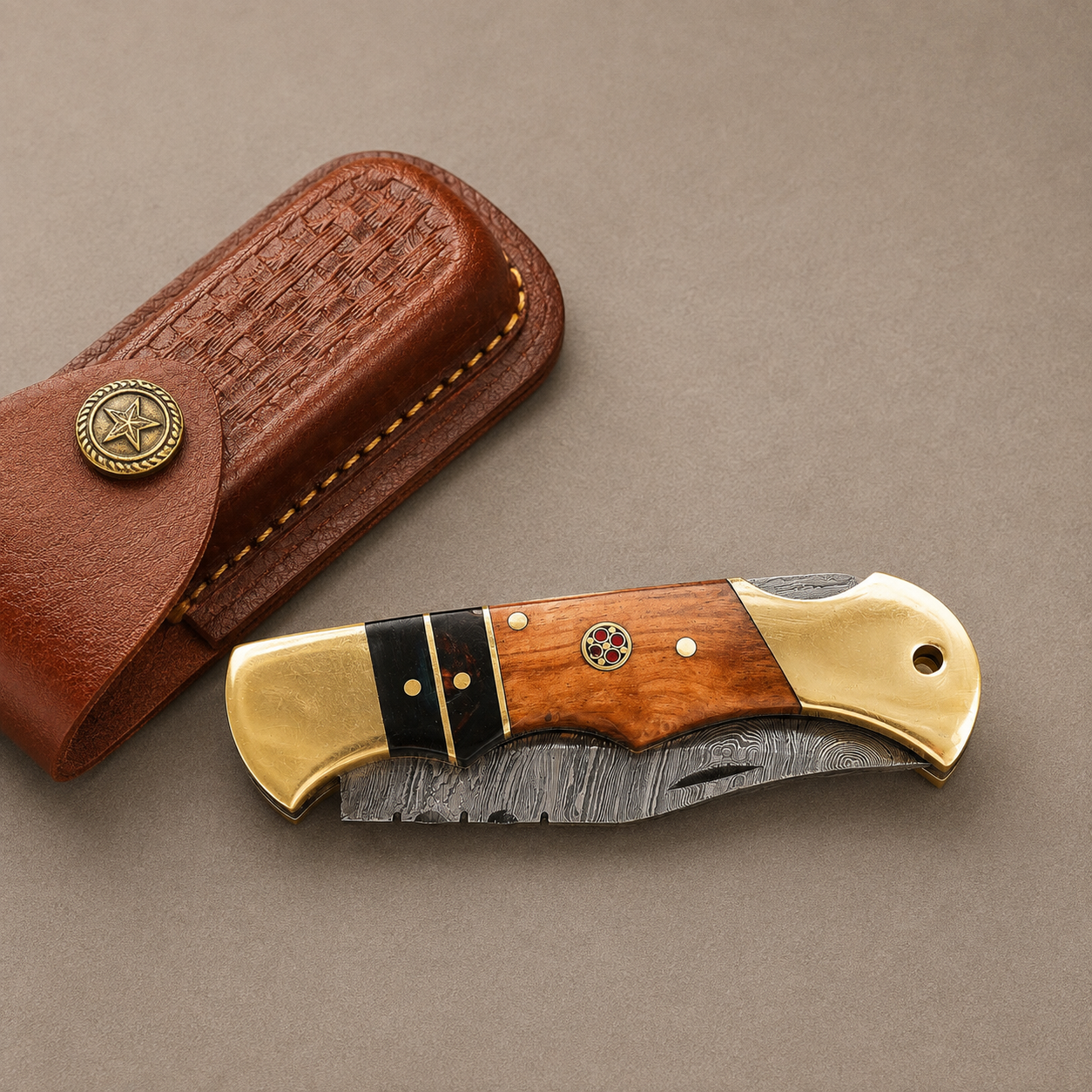 Hand Forged Damascus Steel Back Lock Folding Pocket Knife with Wood & Bull Horn Handle