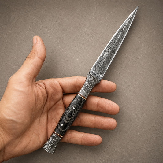 Twist Forge Damascus Steel Knife – 512 Layer Hand Forged Blade with Stained Wood Handle & Leather Sheath