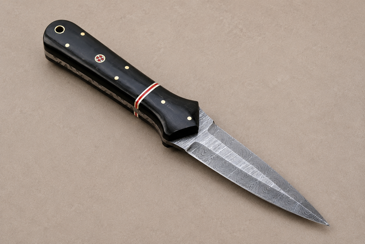 Midnight Horn Damascus Steel Knife – 512 Layer Hand Forged Blade with Bull Horn Handle & Leather Sheath