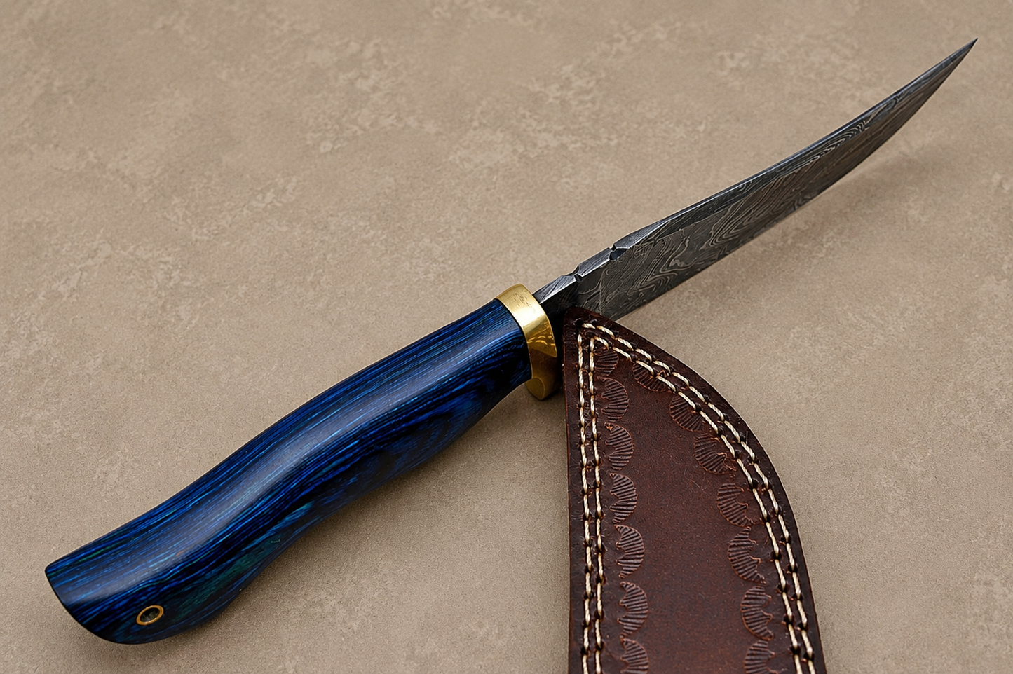 Timber Guard Damascus Steel Utility Knife – 512 Layer Hand Forged Blade with Stained Wood Handle, Brass Guard & Leather Sheath