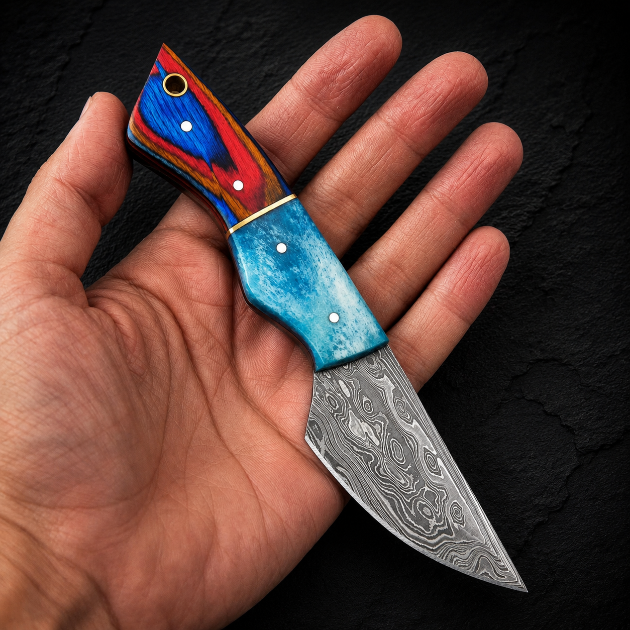 Heritage Blend Damascus Steel Utility Knife – 512 Layer Hand Forged Fixed Blade with Camel Bone & Wood Handle, Leather Sheath