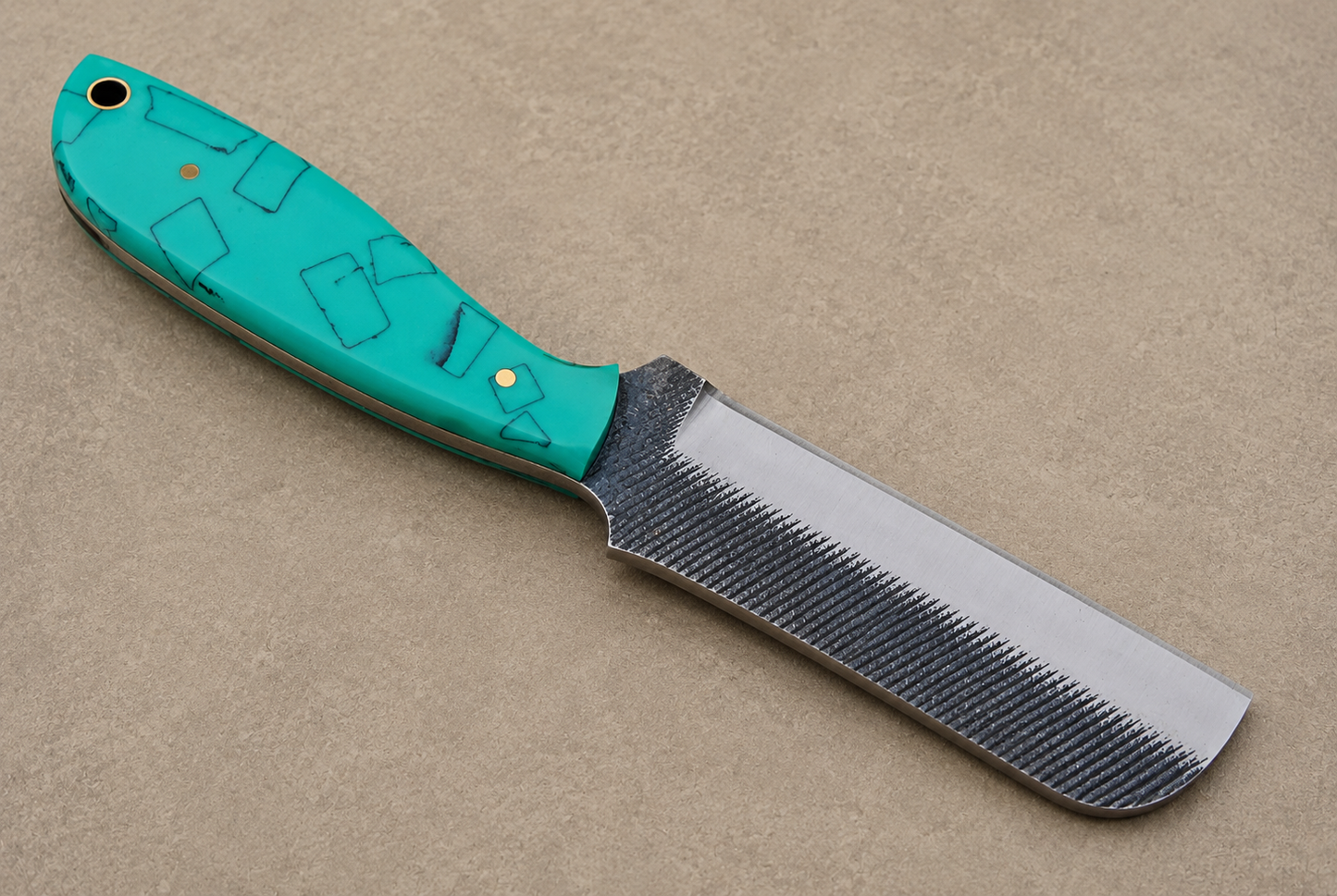Forge Trail High Carbon Steel Utility Knife – Hand Forged Fixed Blade with Resin Handle & Leather Sheath